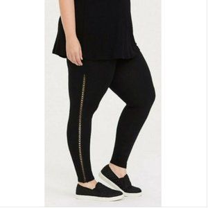 Torrid Black Lattice Trim Leggings Size 1X